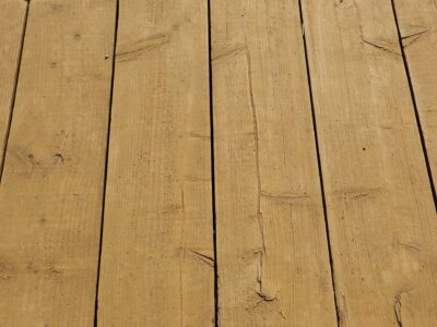 Wood decking installers Hertfordshire